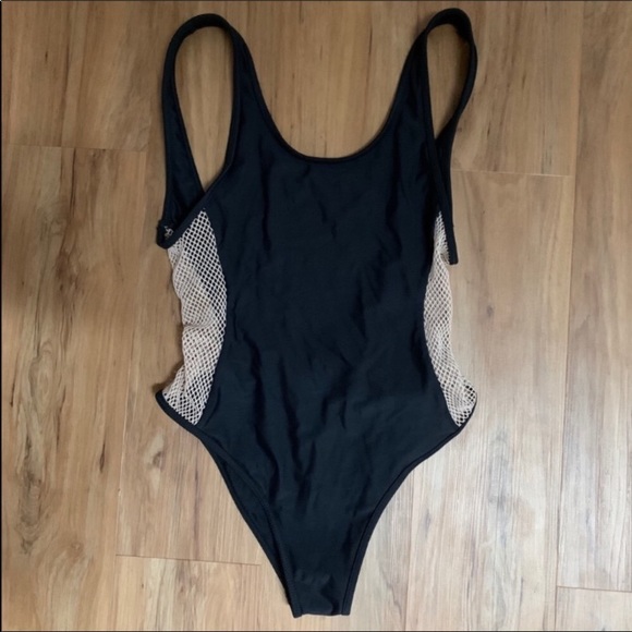 🛍 KAOHS Bathing suit, One piece, Mesh sides, S - Picture 4 of 7
